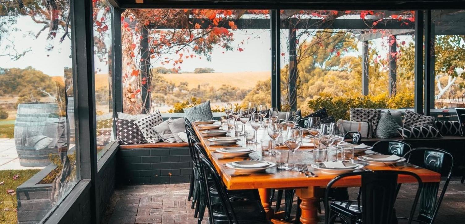 One Paddock Currency Creek Winery Villas Экстерьер фото