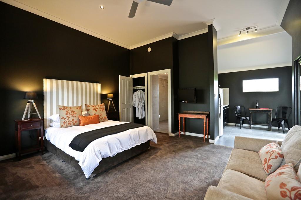 One Paddock Currency Creek Winery Villas Экстерьер фото